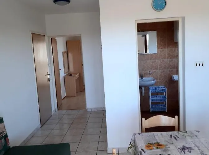 Zoran Appartement Povljana