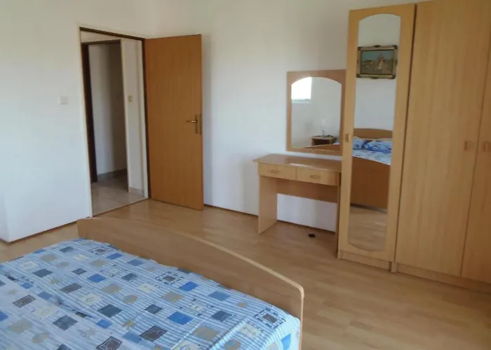 Appartement Zoran Povljana