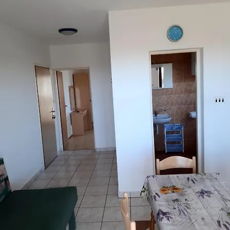 Zoran Apartmán Povljana